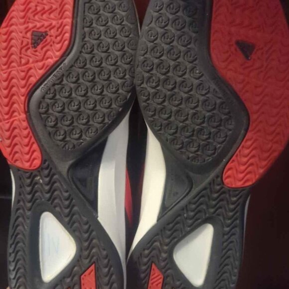 Adidas D Rose Englewood III - Black/Red Basketball Shoe Men Size 10 - Picture 2 of 4